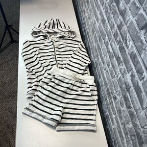 Boy’s matching shorts set